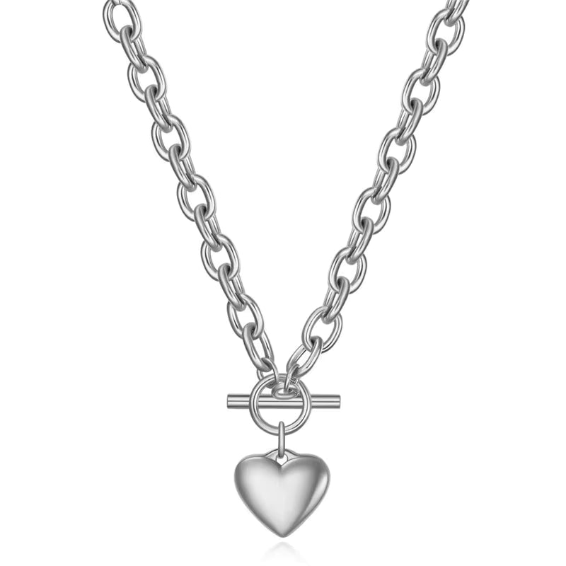 Élodie Silver Heart Necklace